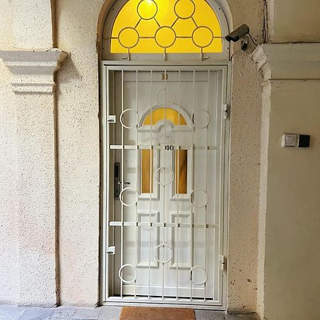 Mimi Gallery Apartamento Budapeste Exterior foto