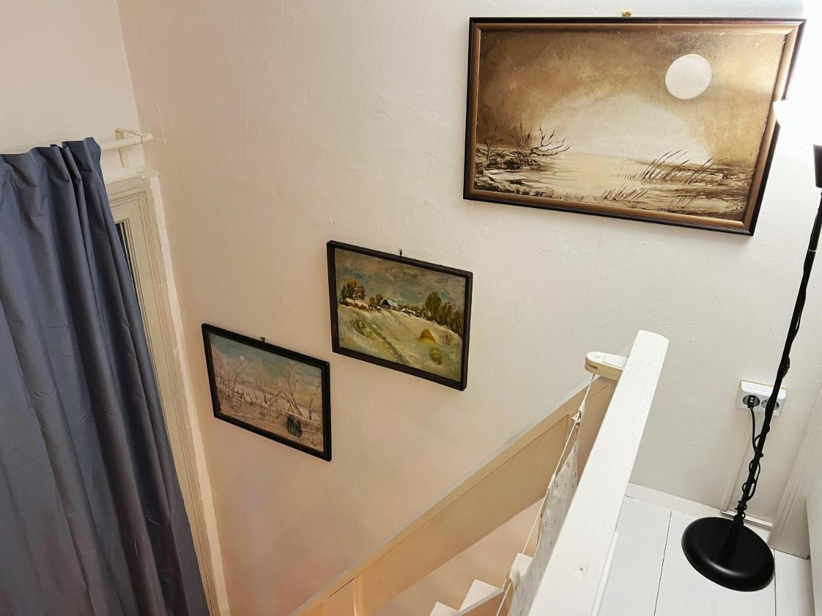 Mimi Gallery Apartamento Budapeste Exterior foto