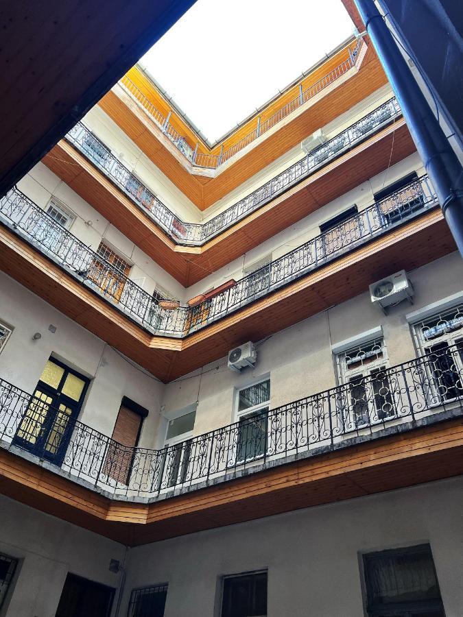 Mimi Gallery Apartamento Budapeste Exterior foto