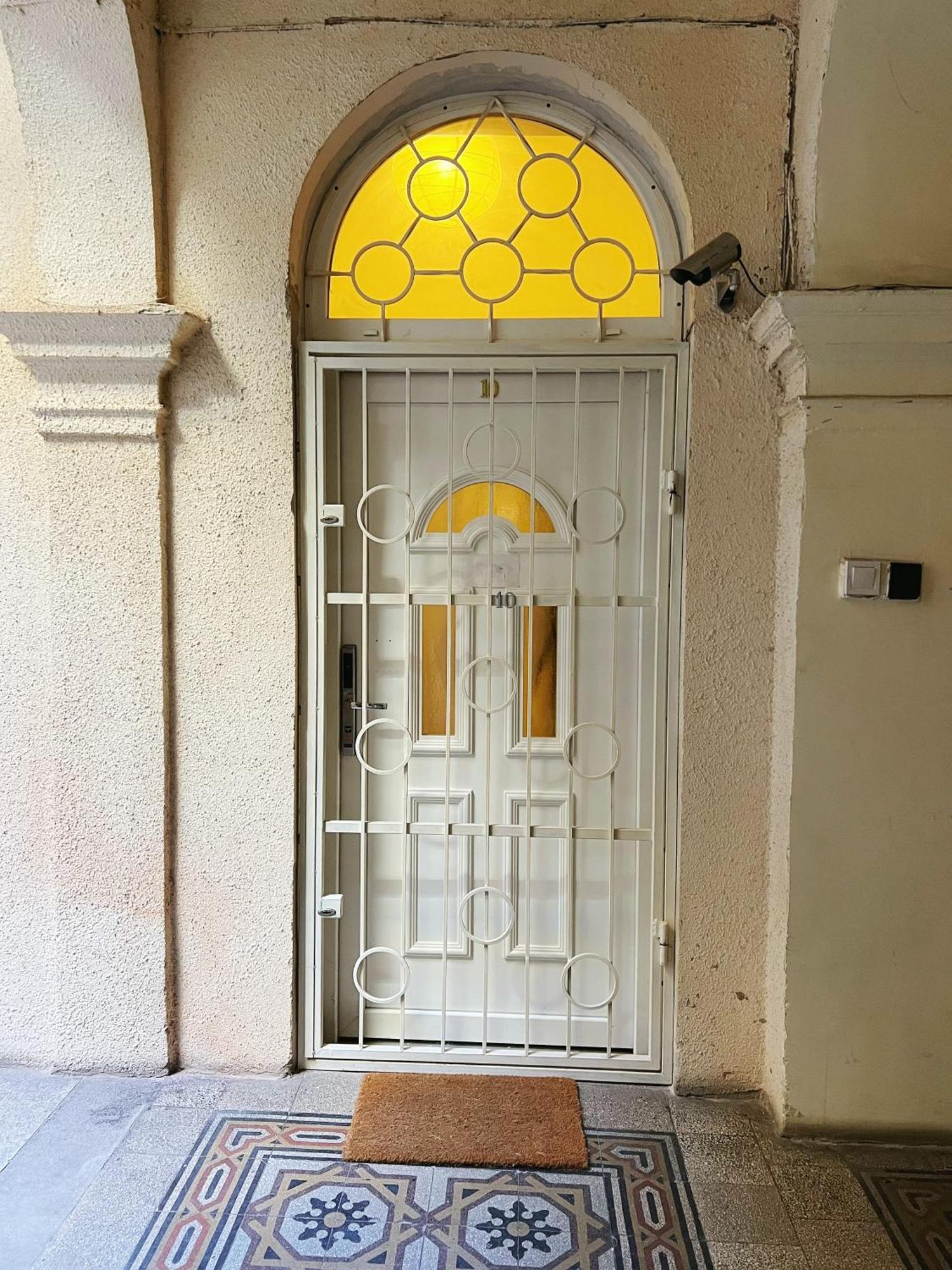 Mimi Gallery Apartamento Budapeste Exterior foto